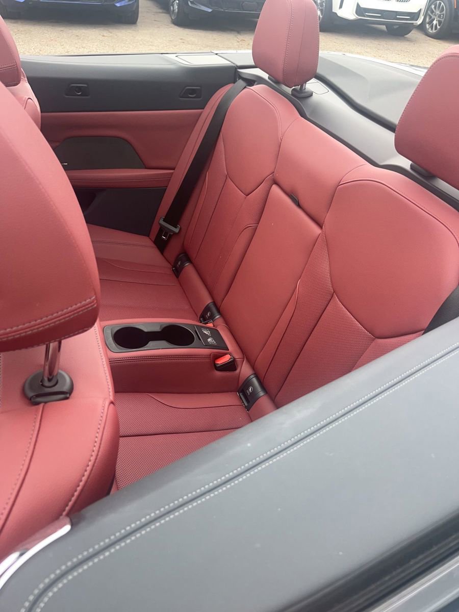 Used 2026 BMW M440i Convertible RWD image 6