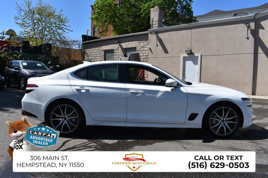 Used 2025 Genesis G70 2.5T image 5