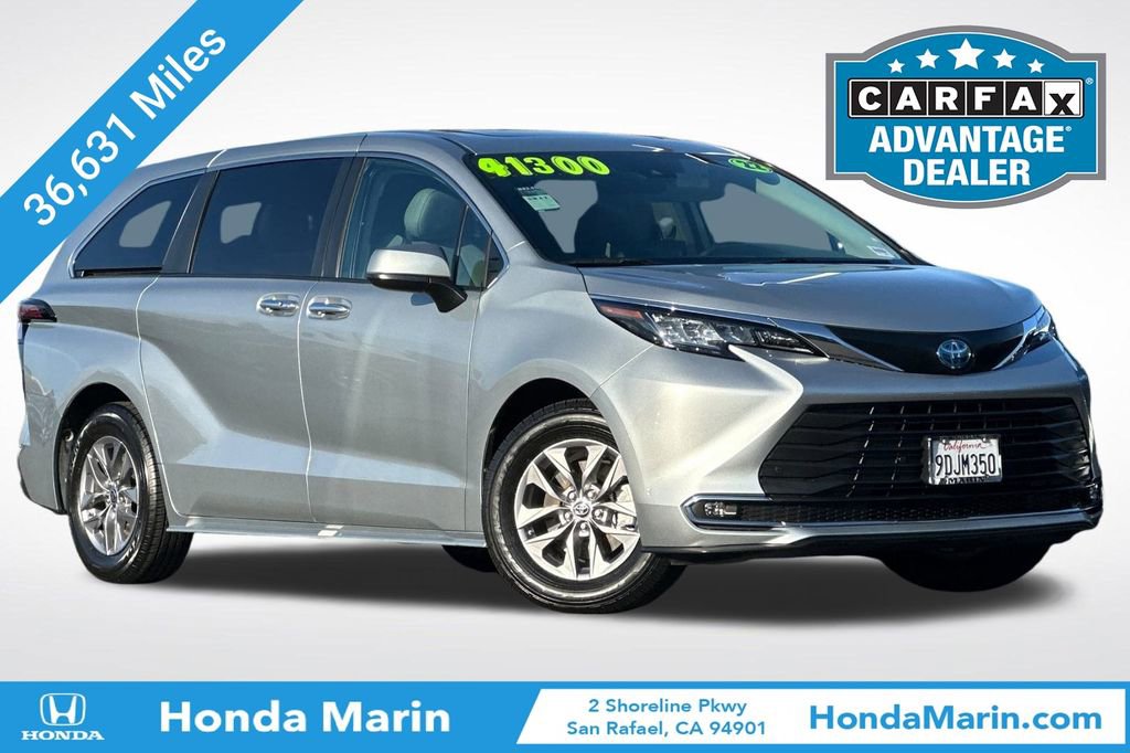Used 2022 Toyota Sienna XLE