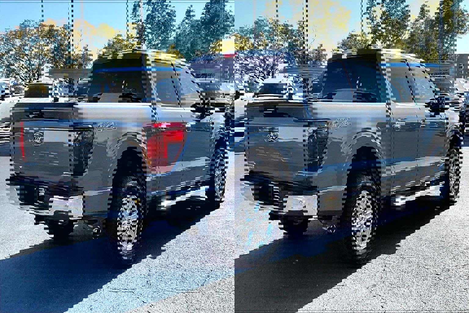 Used 2024 Ford F150 XLT w/ Mobile Office Package image 4