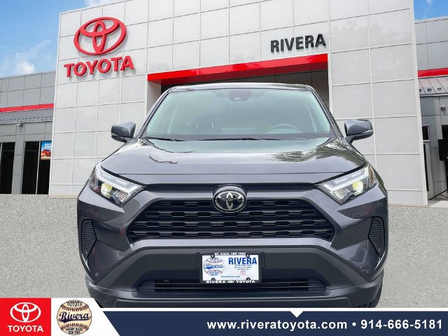 Certified 2024 Toyota RAV4 LE AWD/4WD image 2