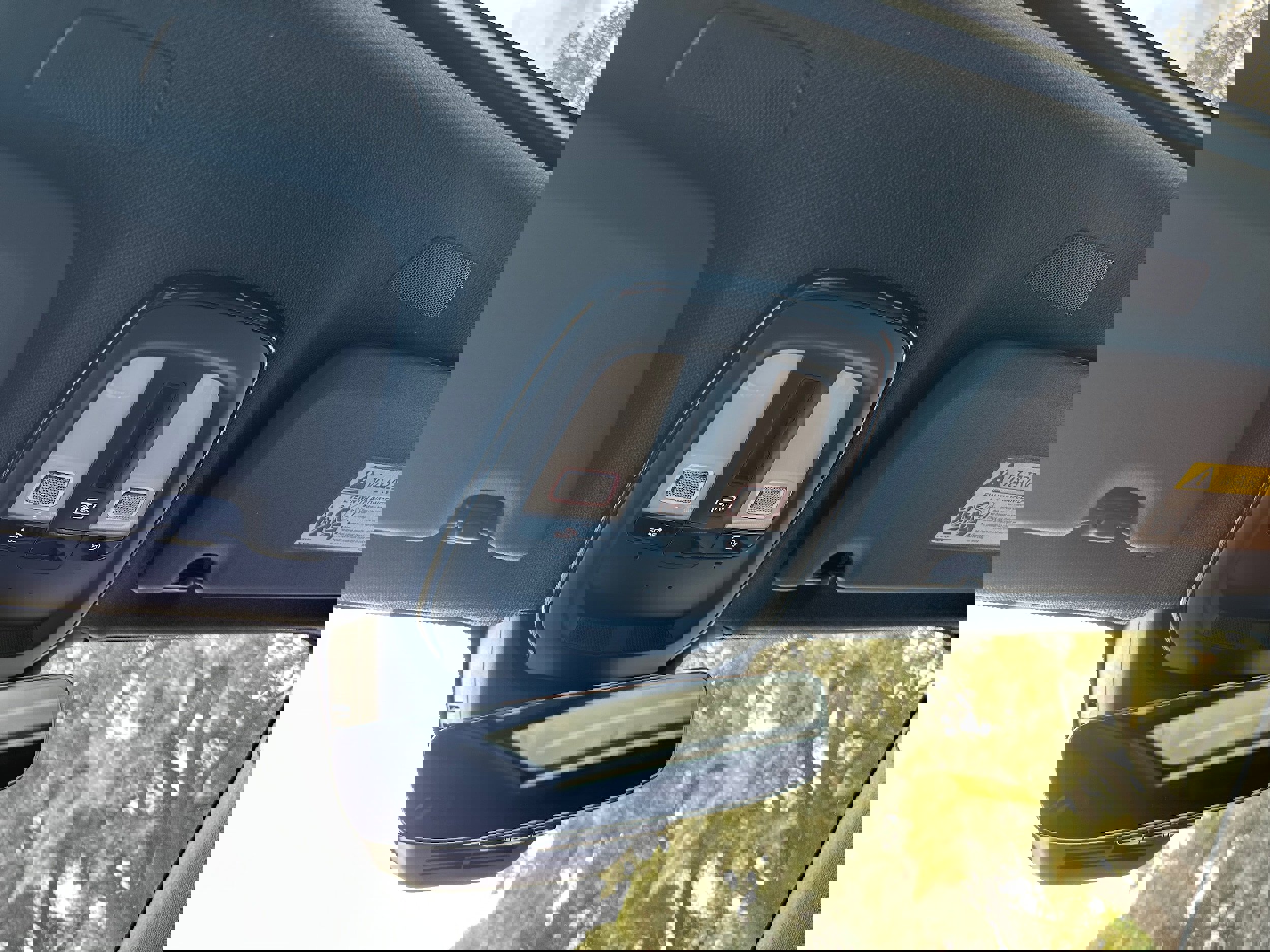 New 2026 Volvo EX40 Plus w/ Climate Package image 15