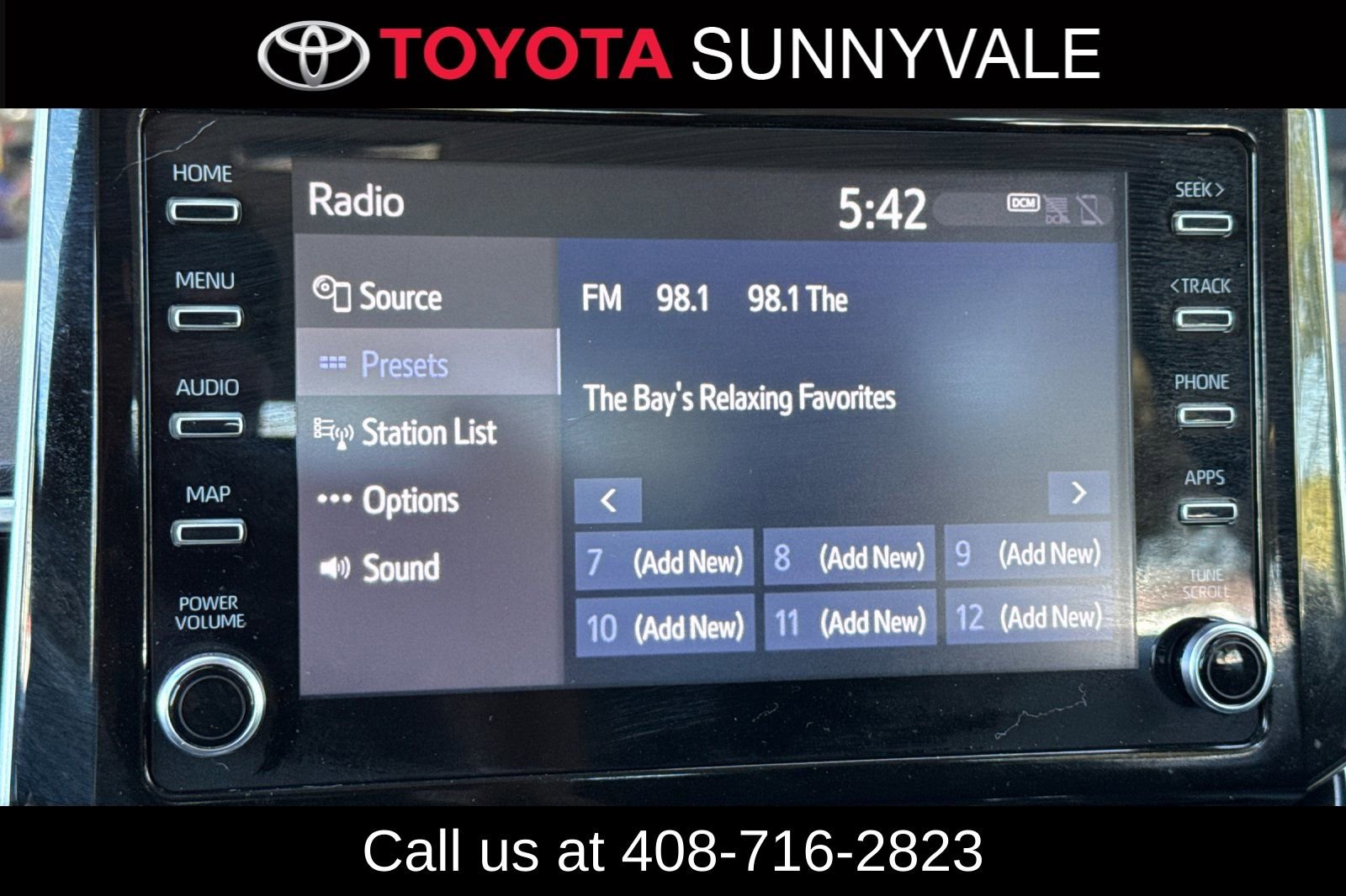 Used 2020 Toyota Corolla LE FWD image 21