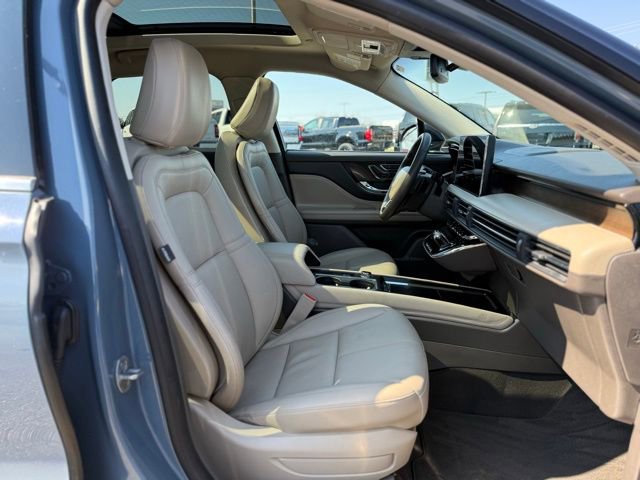 Used 2024 Lincoln Corsair Grand Touring image 15