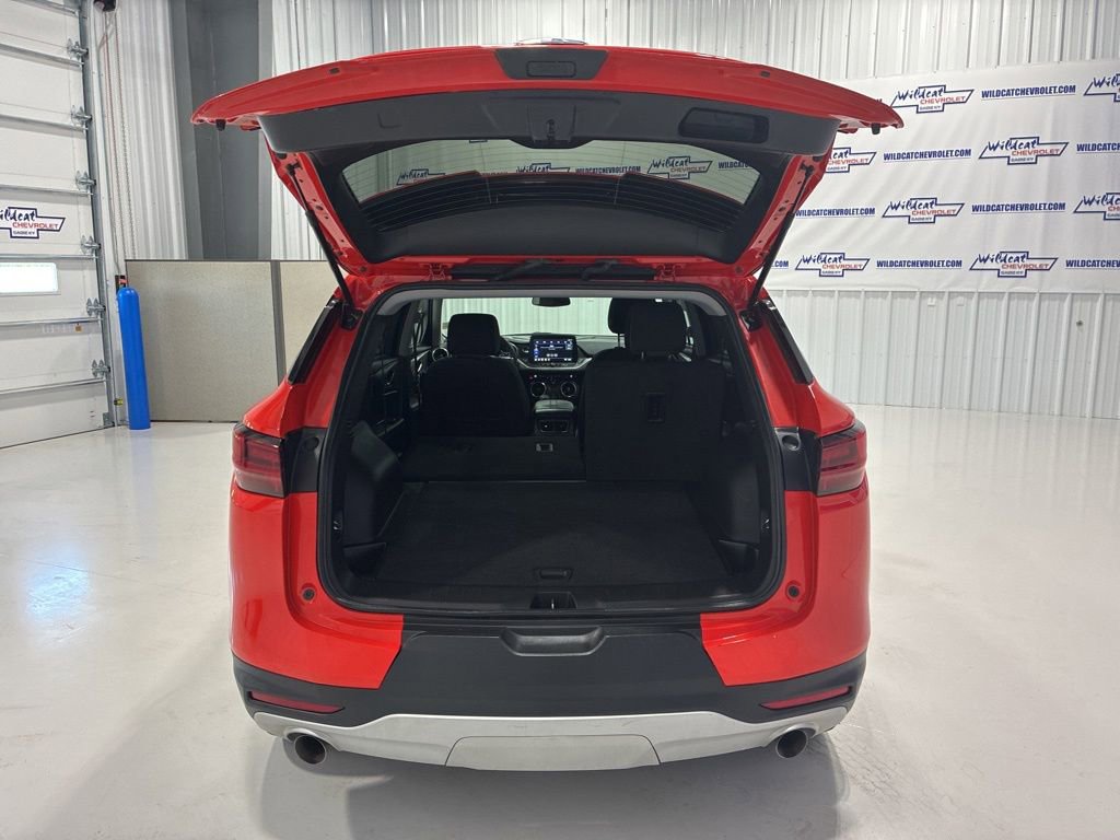 Used 2025 Chevrolet Blazer LT AWD/4WD image 44