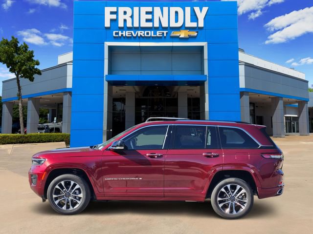 Used 2023 Jeep Grand Cherokee Overland w/ Luxury Tech Group IV image 3