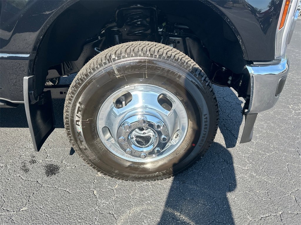 New 2026 Ford F350 King Ranch image 11