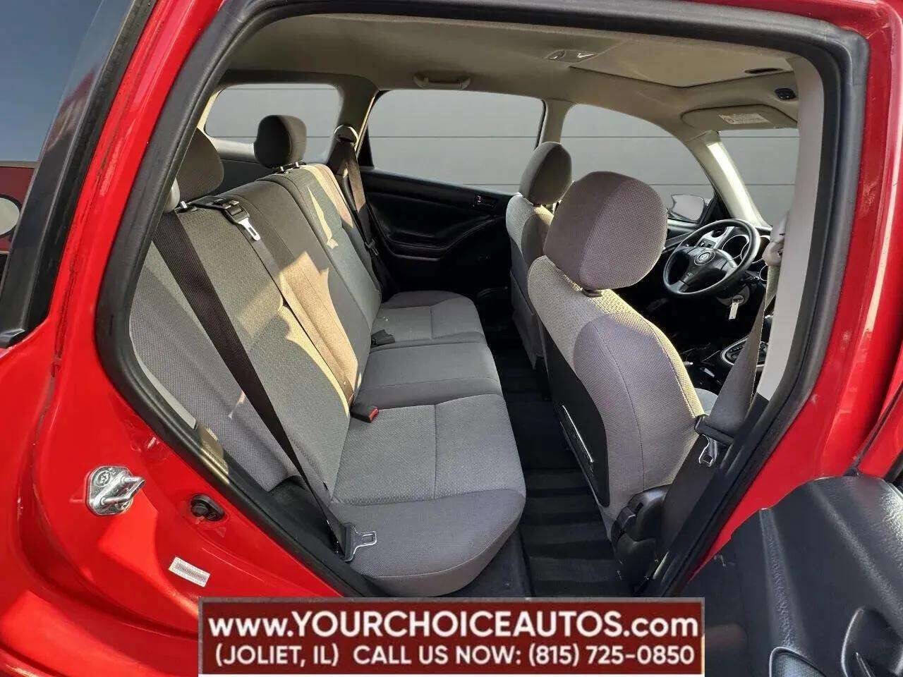 Used 2004 Toyota Matrix image 21