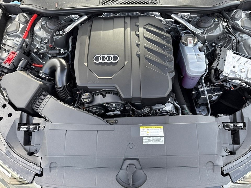 New 2025 Audi A6 Premium Plus image 9