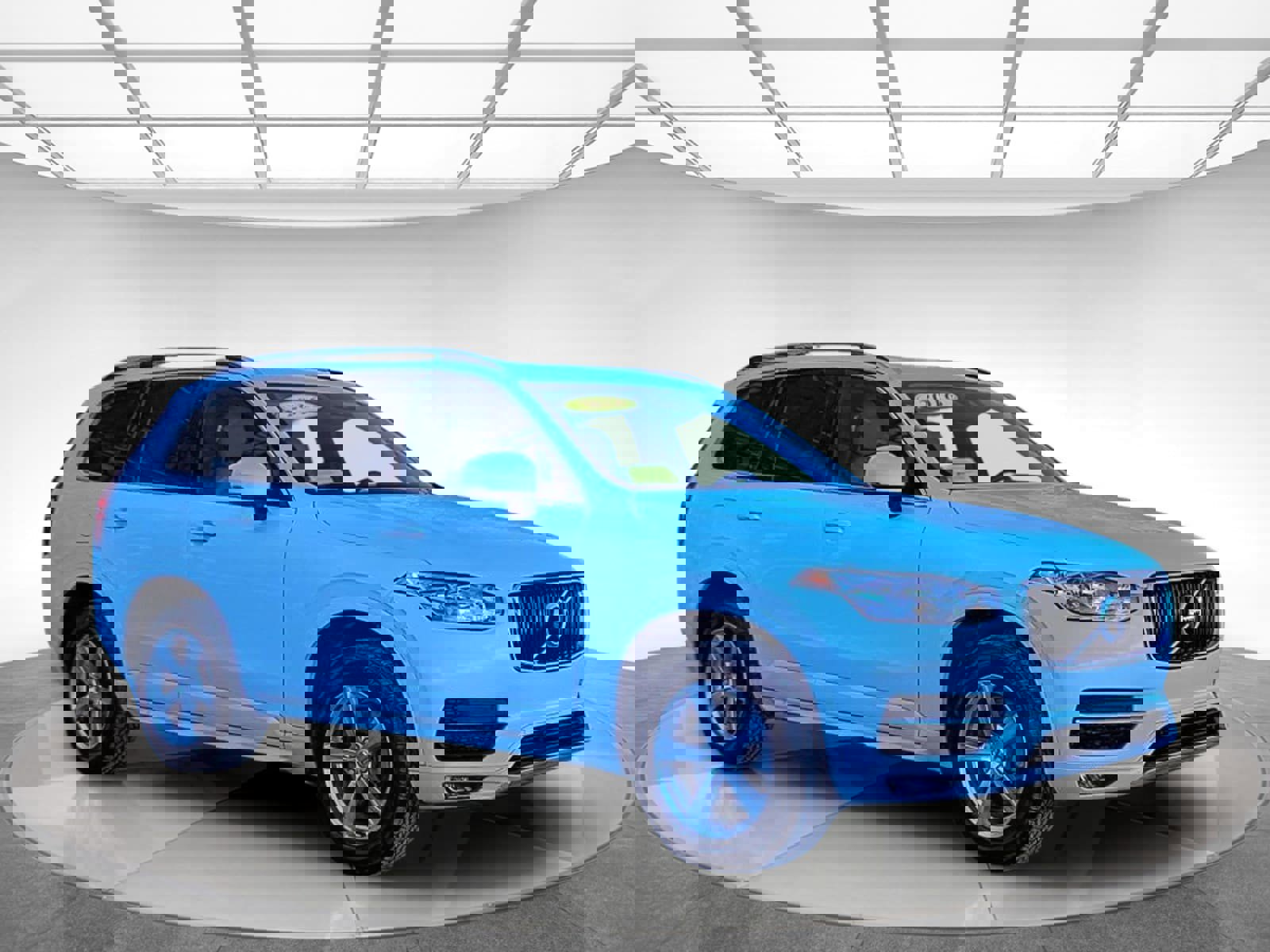 Used 2016 Volvo XC90 T5 Momentum image 3