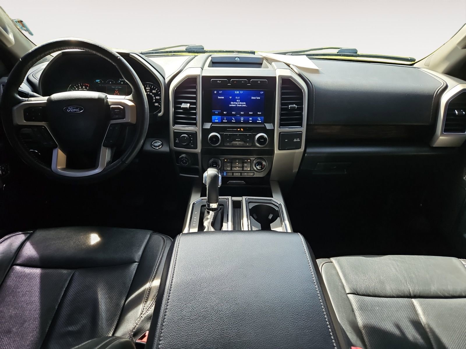 Used 2020 Ford F150 Lariat w/ Equipment Group 502A Luxury image 10