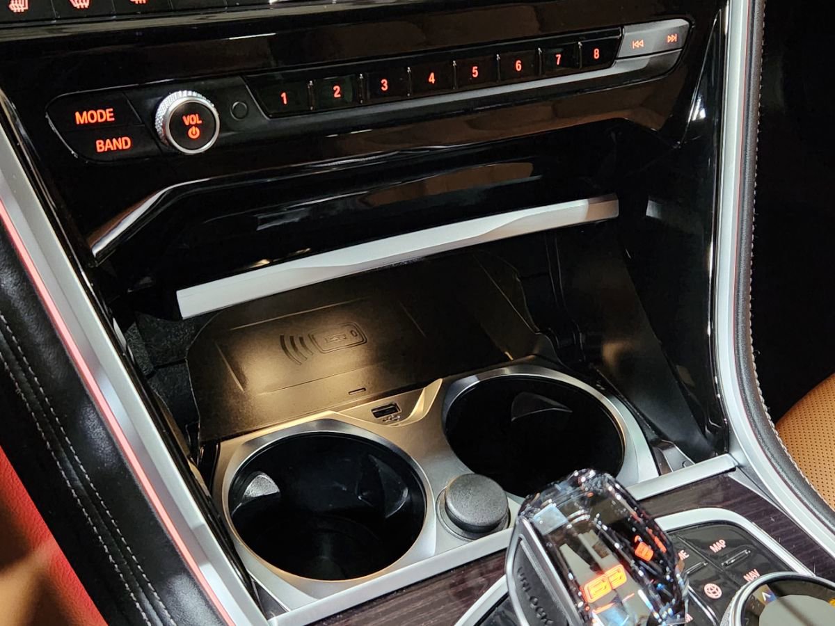 Used 2022 BMW 840i xDrive Coupe image 39