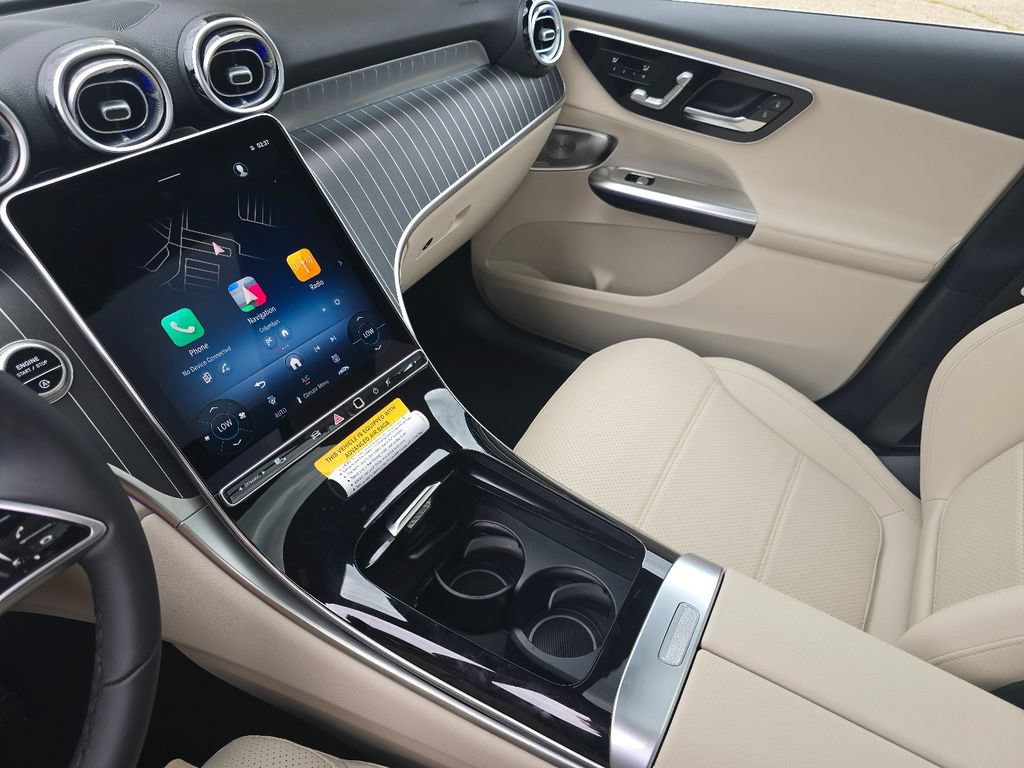 New 2027 Mercedes-Benz GLC 300 4MATIC image 31
