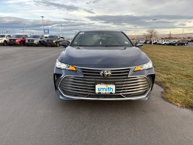 Used 2021 Toyota Avalon XLE image 8