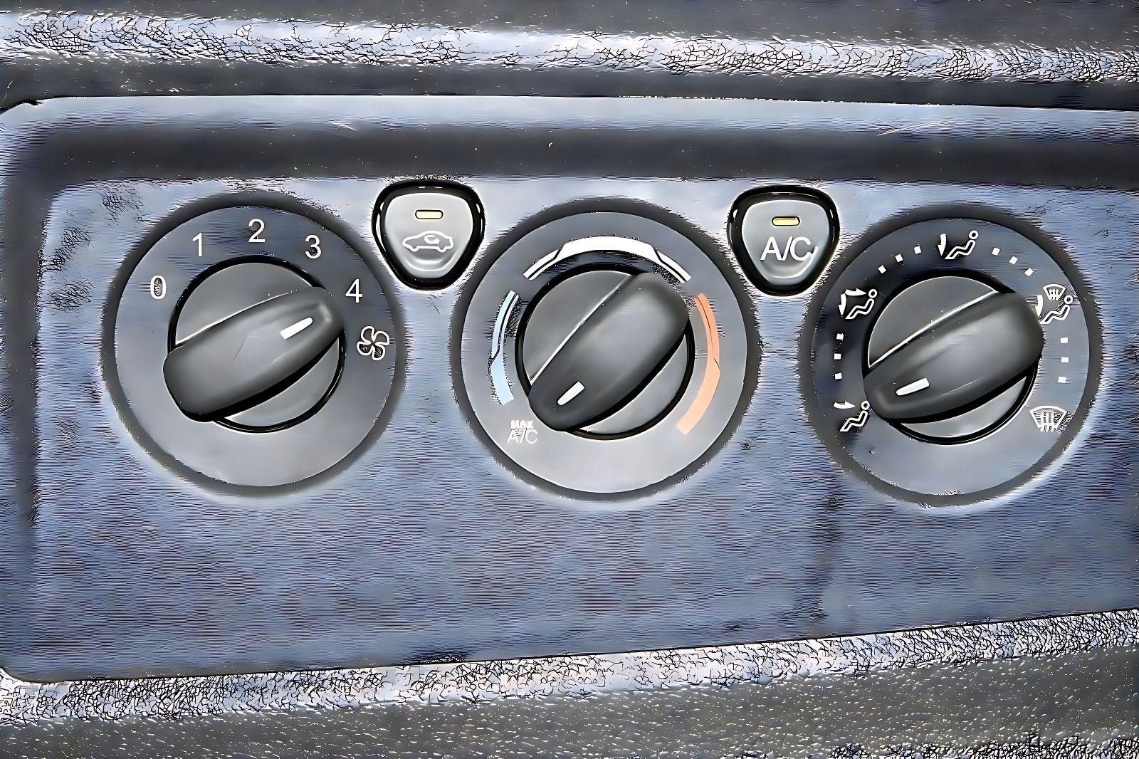 Used 2019 Ford Transit 250 148 Medium Roof image 18