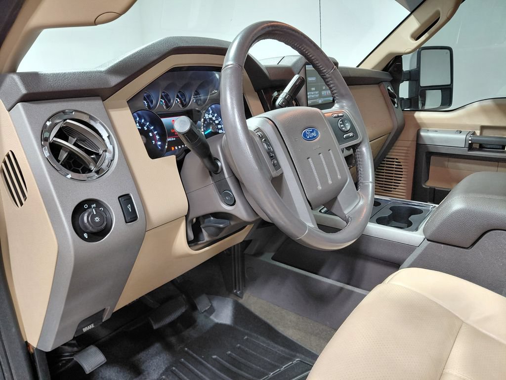 Used 2016 Ford F250 Lariat w/ Lariat Ultimate Package AWD/4WD image 29