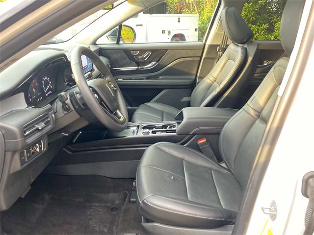 Certified 2022 Lincoln Corsair AWD w/ Premium Package image 11