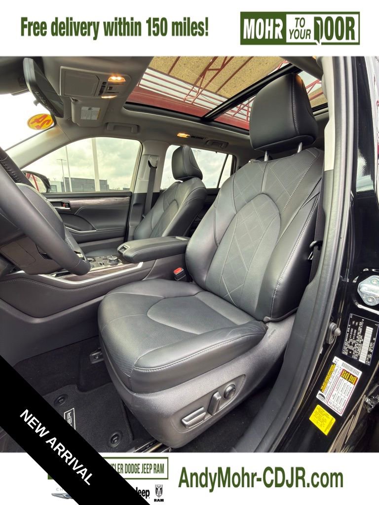 Used 2024 Toyota Highlander Platinum image 13