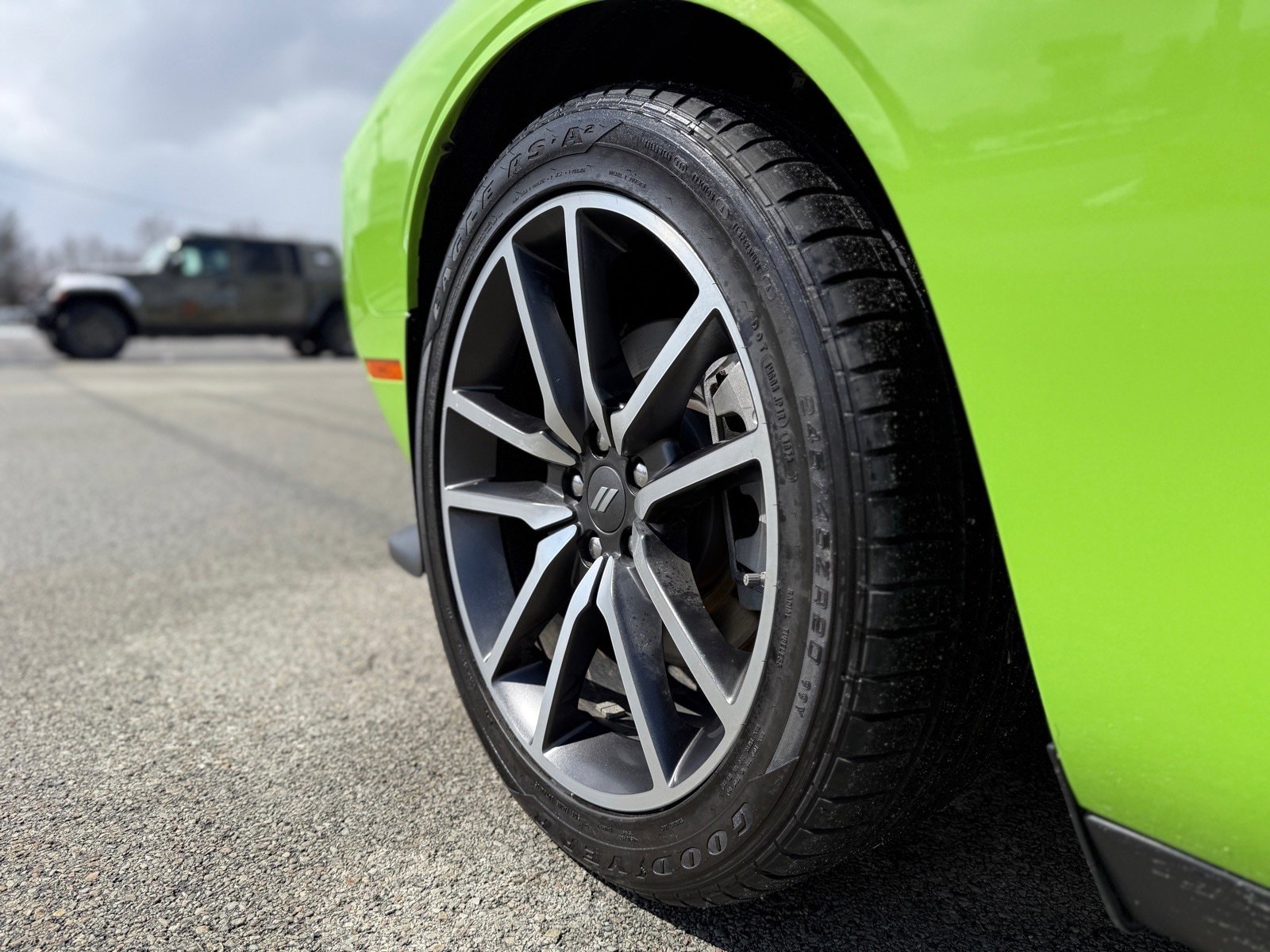 Used 2023 Dodge Challenger R/T RWD image 25