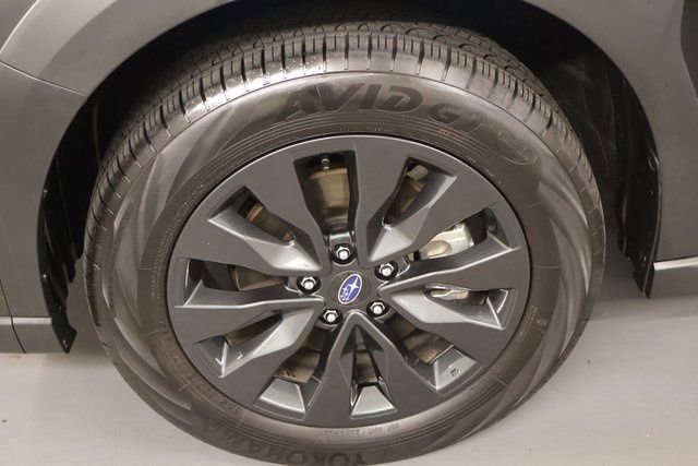 Certified 2024 Subaru Outback Onyx Edition XT AWD/4WD image 8