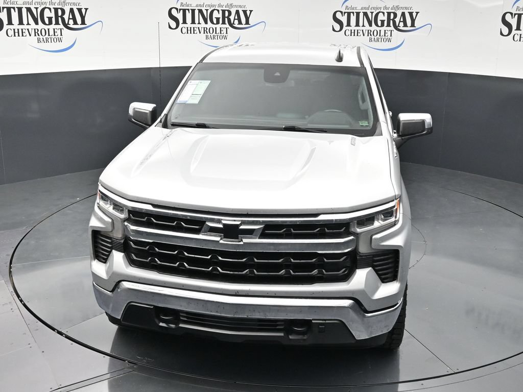 Used 2022 Chevrolet Silverado 1500 LT AWD/4WD image 21