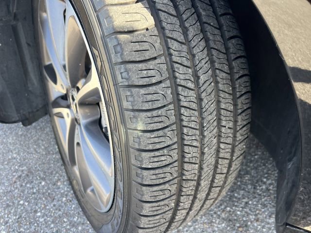 Used 2020 Mercedes-Benz E 450 4MATIC Sedan image 32