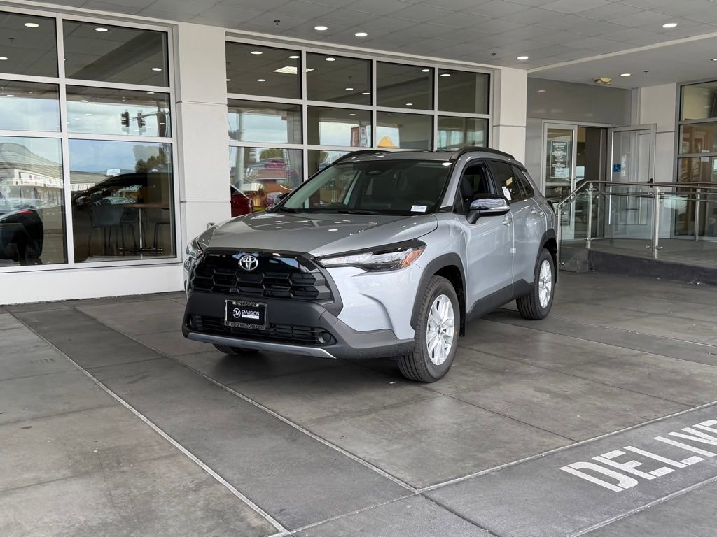 New 2026 Toyota Corolla Cross LE FWD image 2
