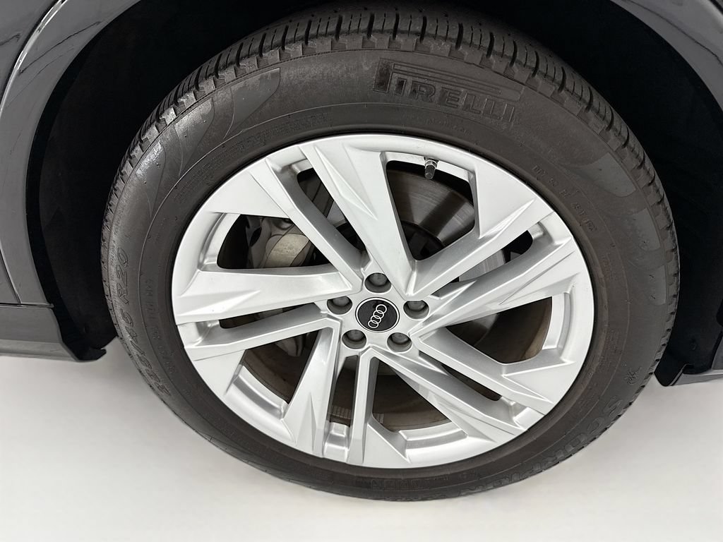 Certified 2023 Audi Q7 3.0T Prestige AWD/4WD image 32