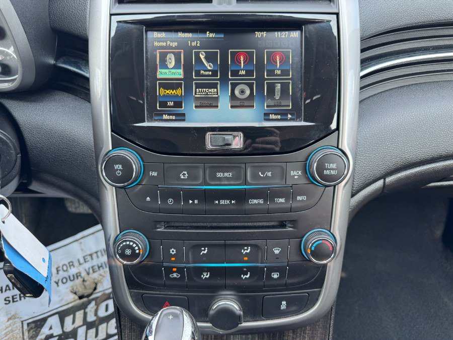Used 2015 Chevrolet Malibu LT FWD image 22