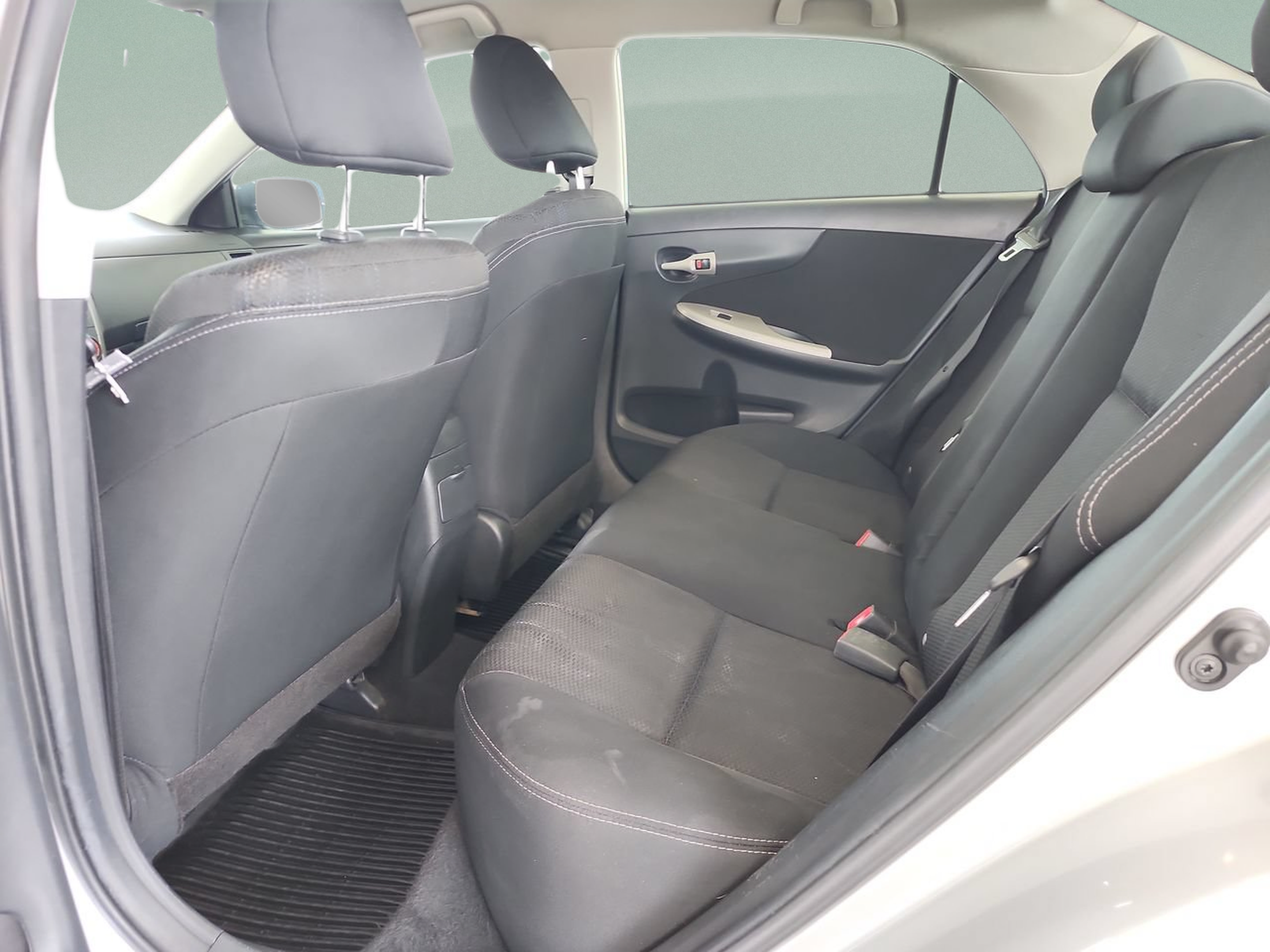 Used 2012 Toyota Corolla S FWD image 16