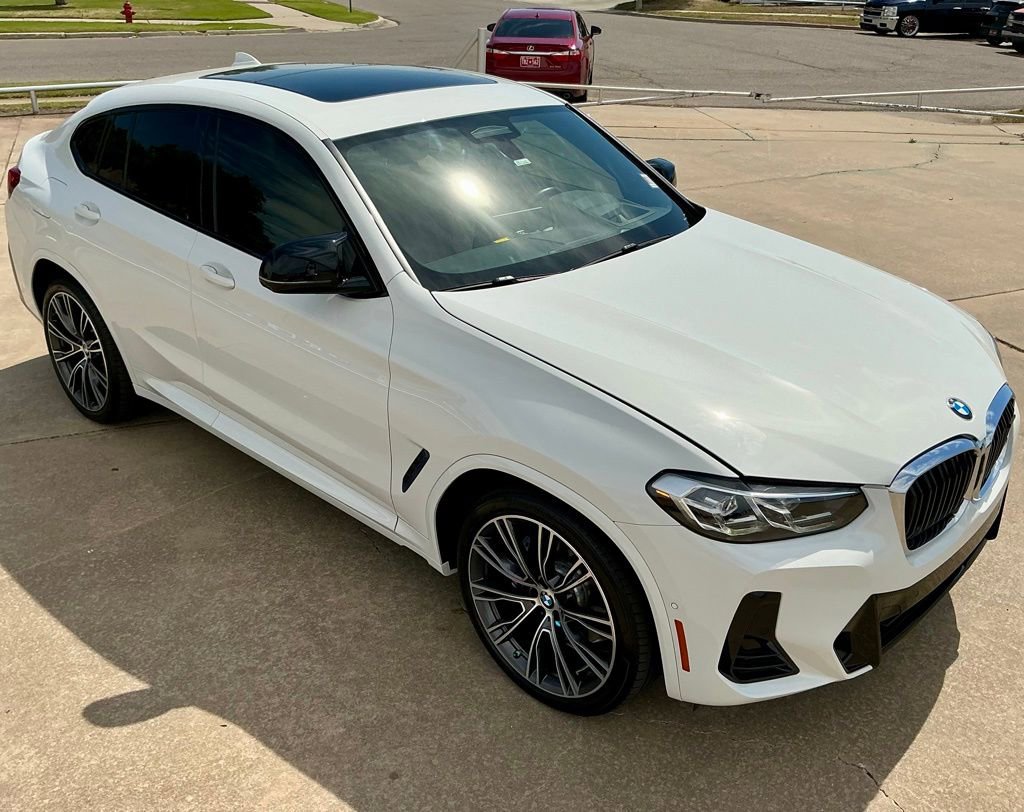 Used 2022 BMW X4 M40i AWD/4WD image 4