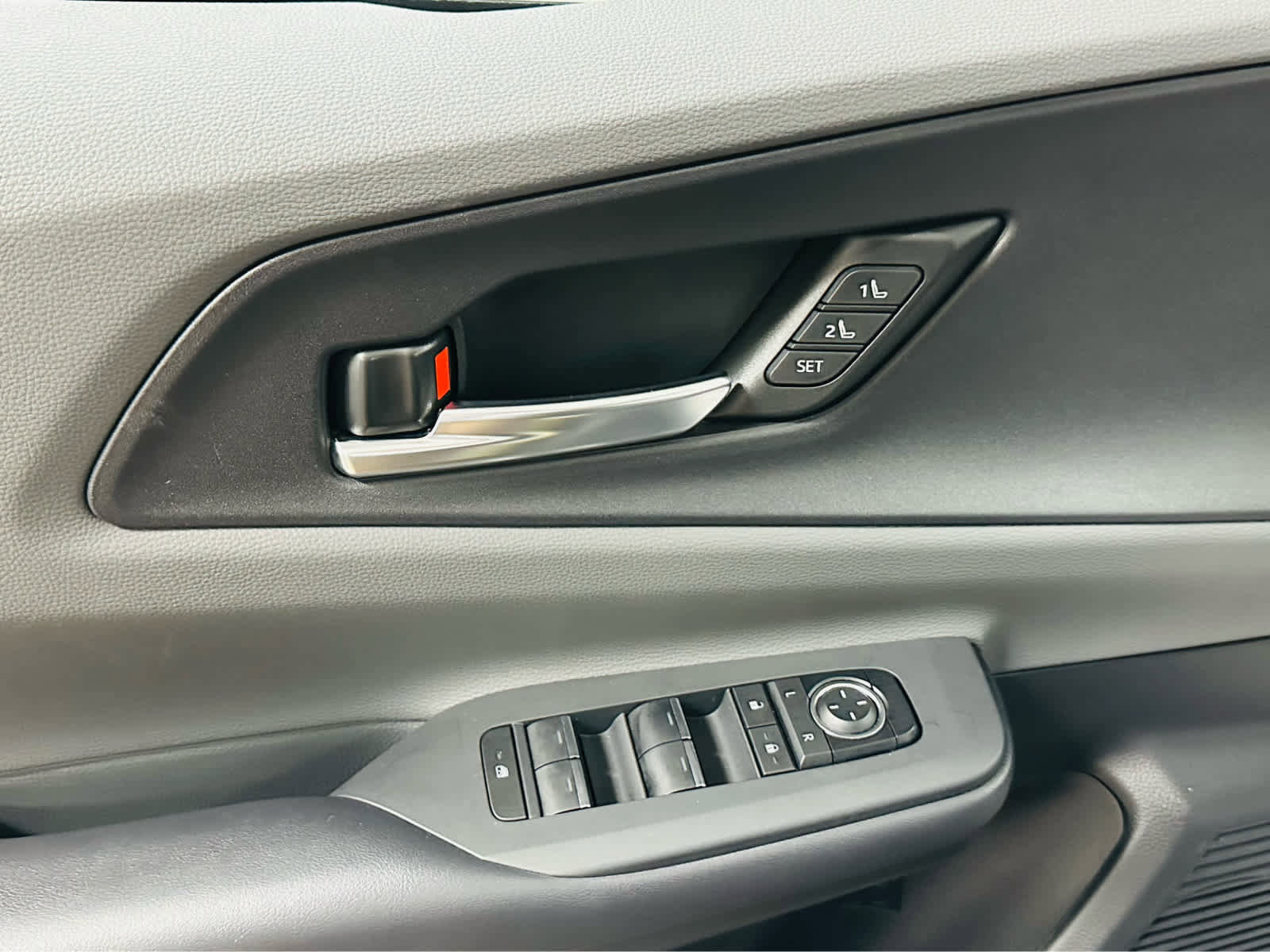 Used 2024 Toyota Prius Limited image 20