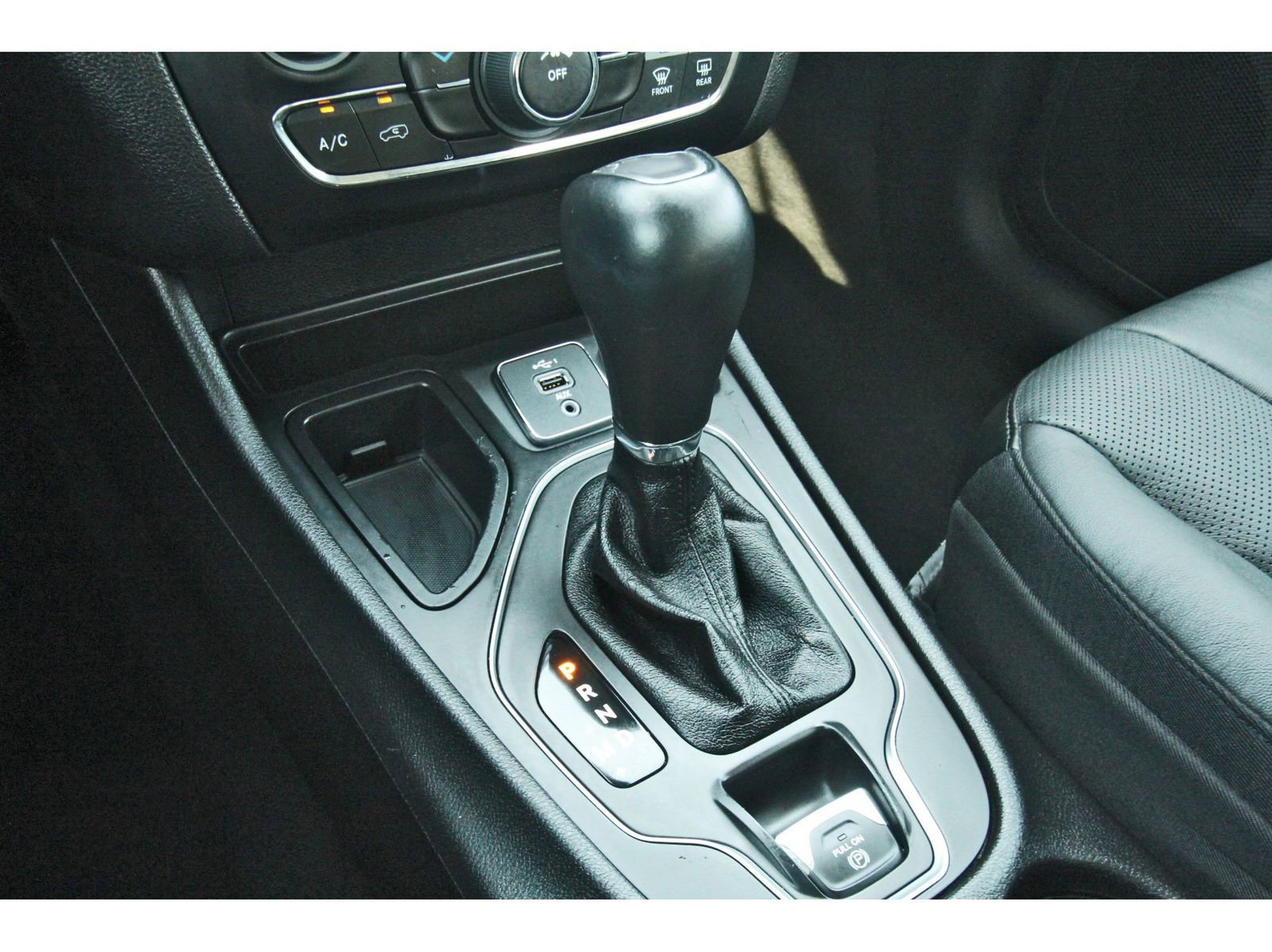 Used 2021 Jeep Cherokee Latitude Lux image 27