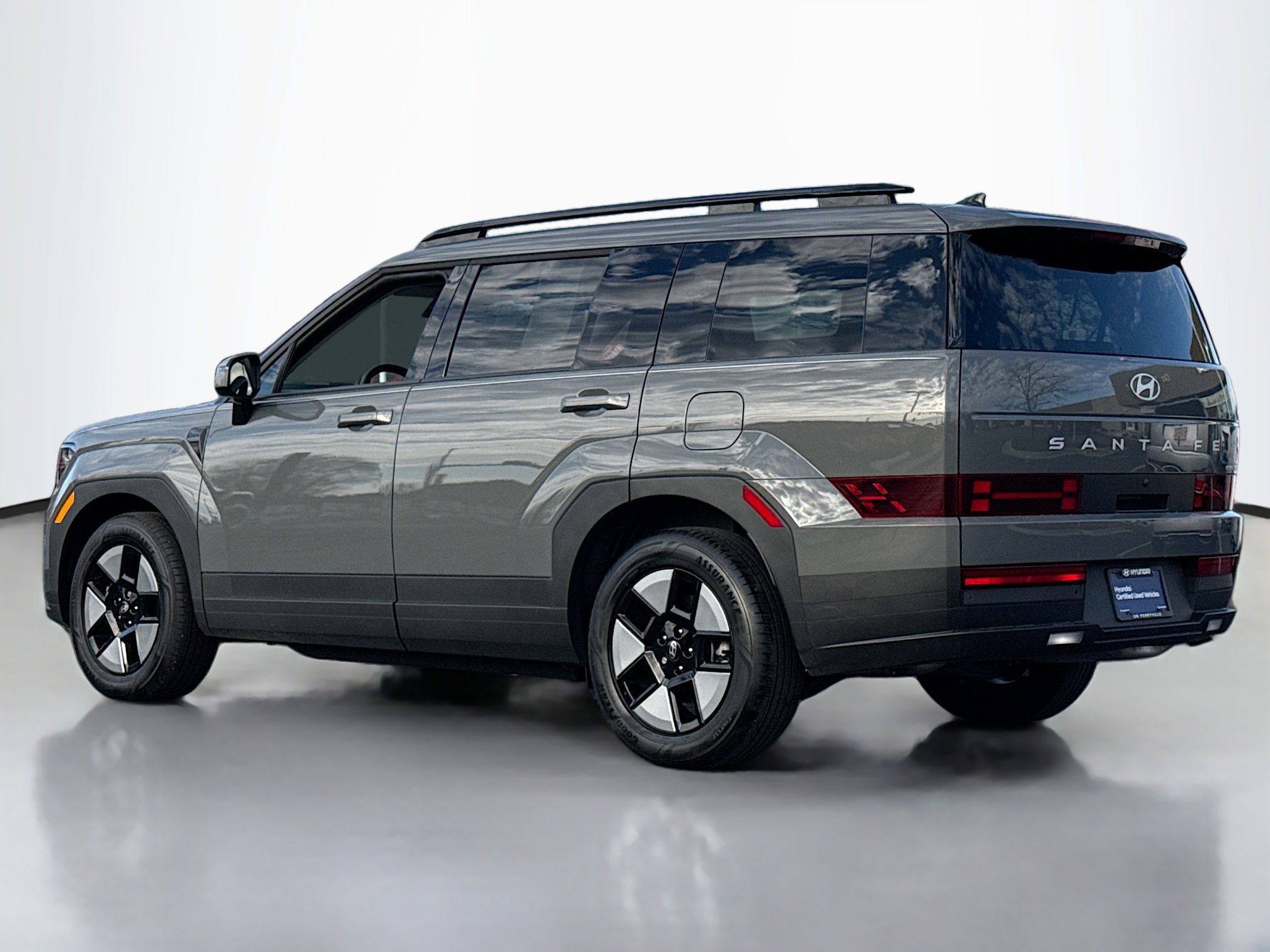 Used 2025 Hyundai Santa Fe SEL image 14