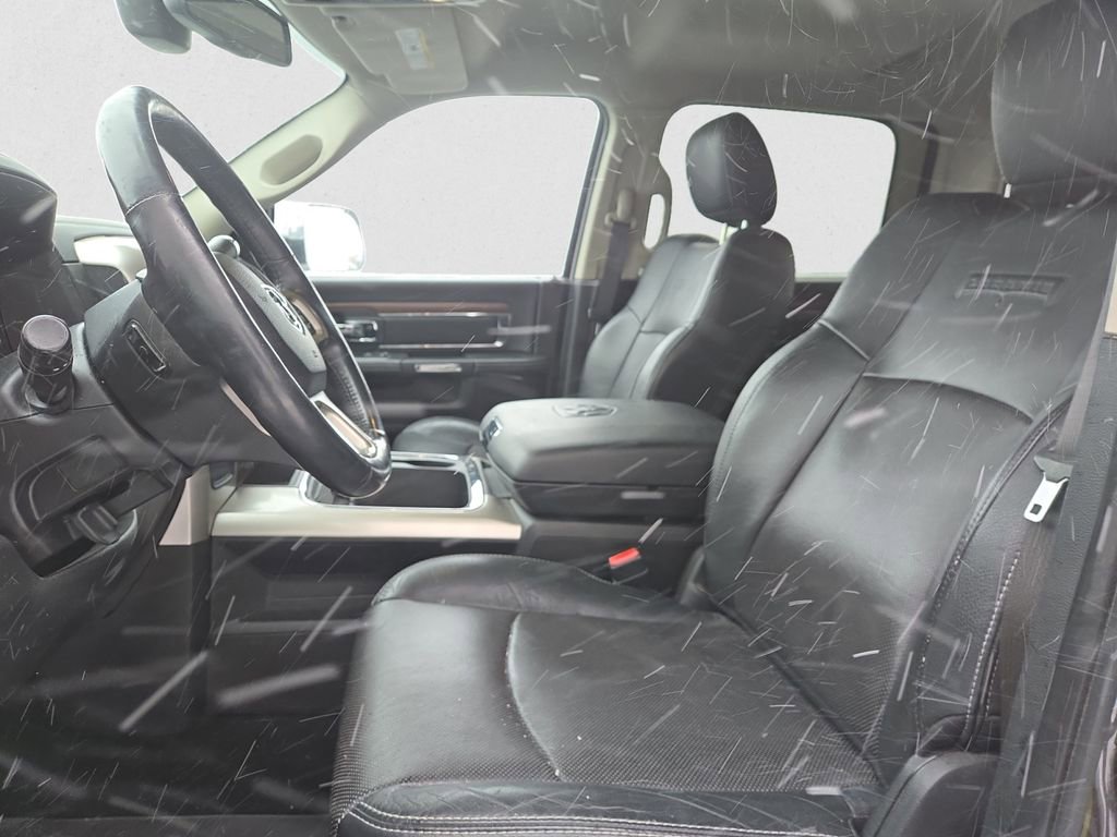 Used 2016 RAM 3500 Laramie image 9