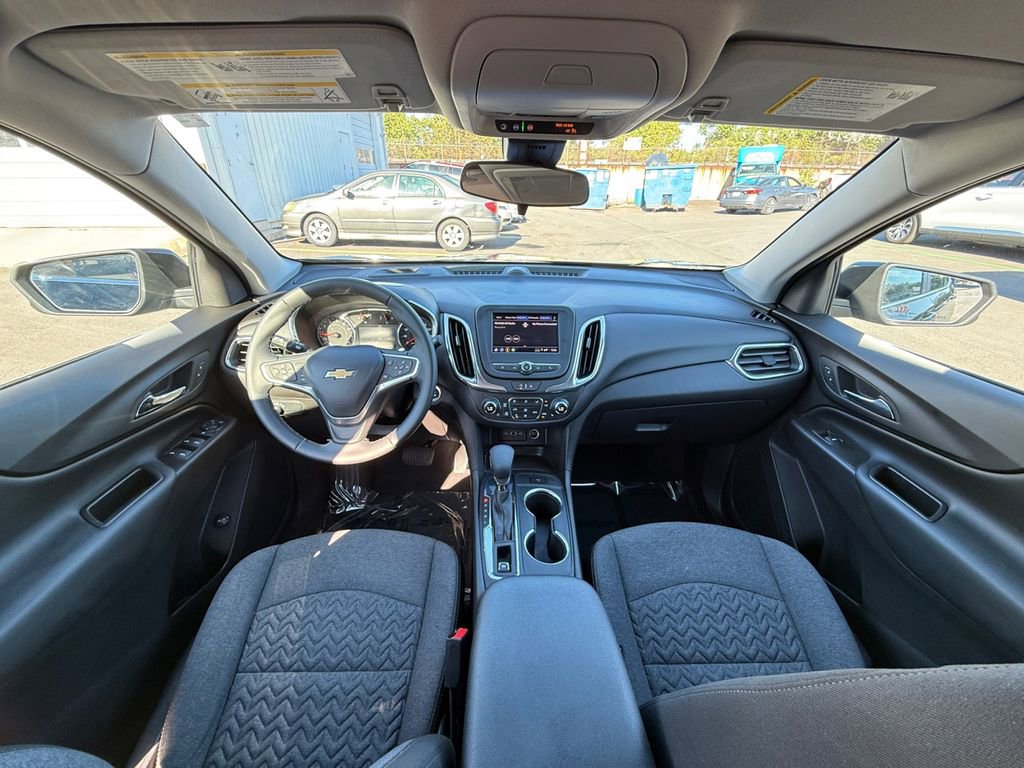 Used 2023 Chevrolet Equinox LT FWD image 20