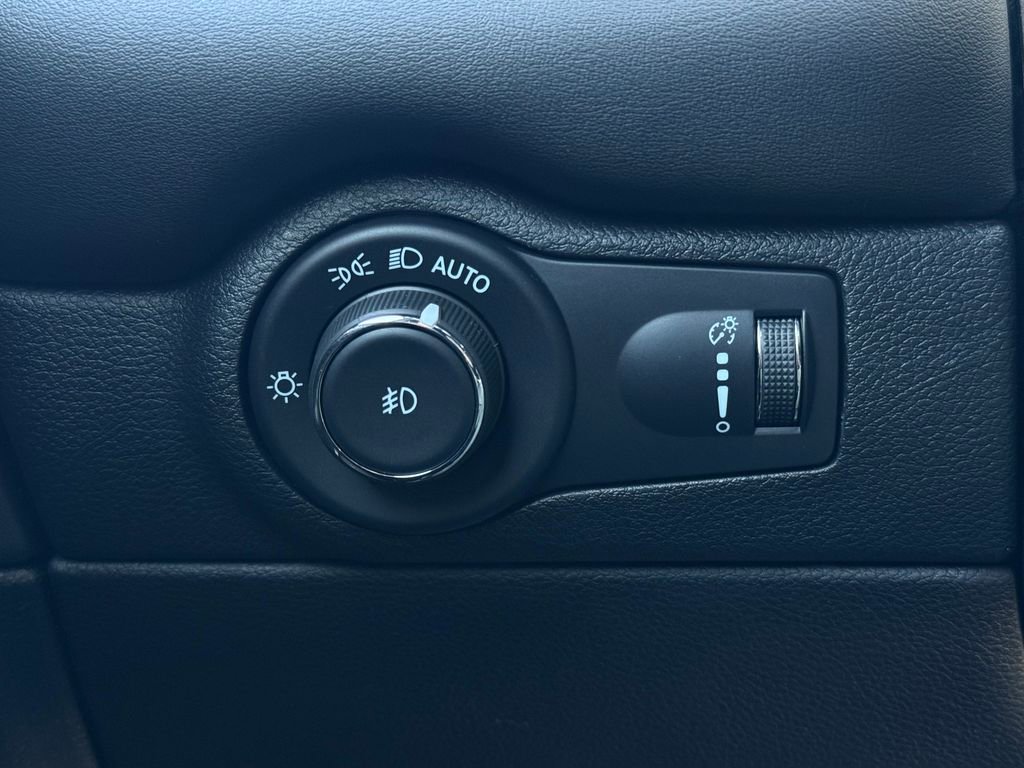 Used 2022 Dodge Durango R/T image 24