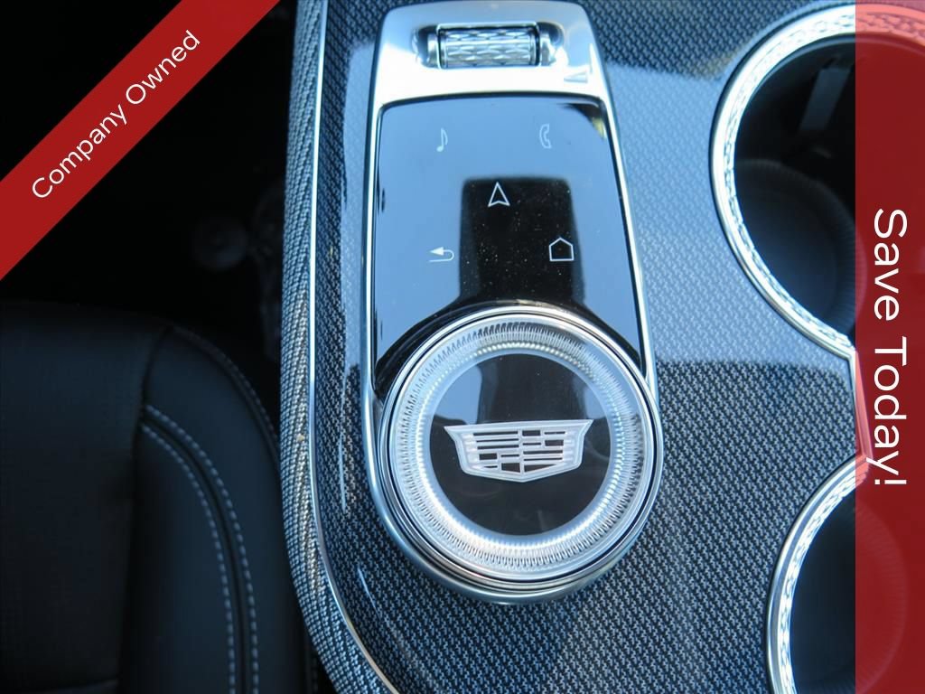 New 2026 Cadillac Optiq Luxury 2 RWD image 14