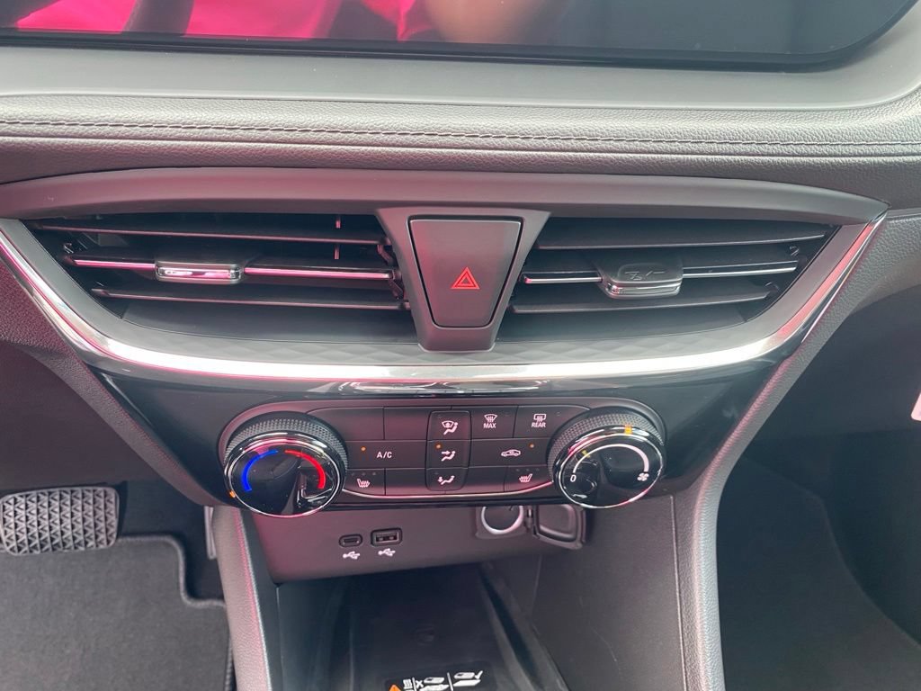 New 2026 Buick Encore GX Sport Touring w/ Advanced Technology Package FWD image 21