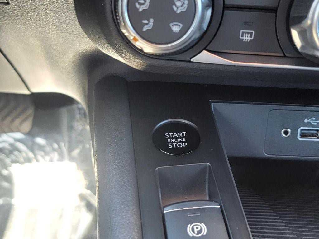 New 2025 Nissan Kicks S w/ Charging Package AWD/4WD image 24