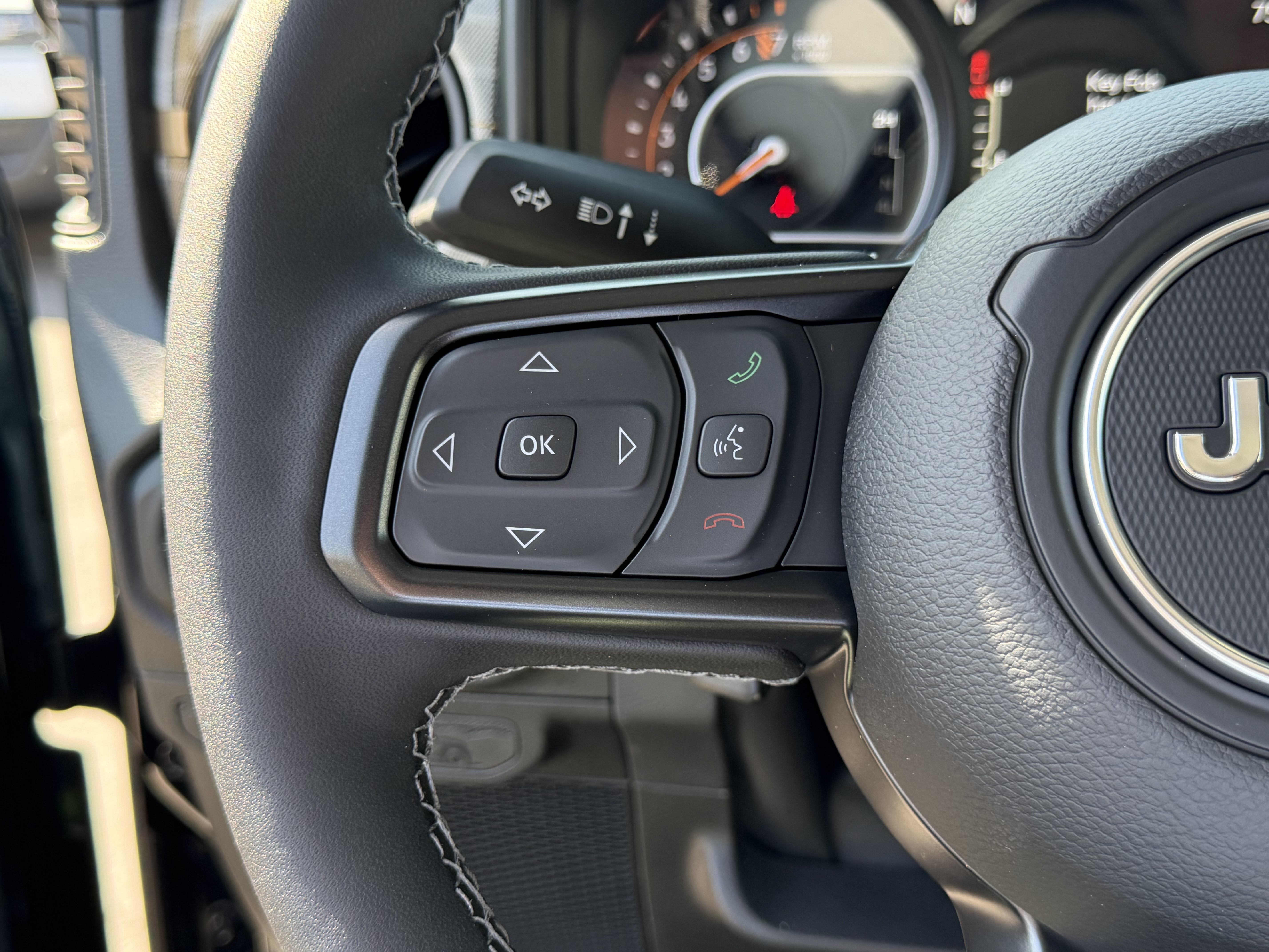 New 2026 Jeep Gladiator Sport AWD/4WD image 20