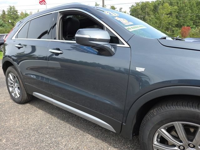 Used 2021 Cadillac XT4 Premium Luxury w/ Sun And Sound Package AWD/4WD image 32