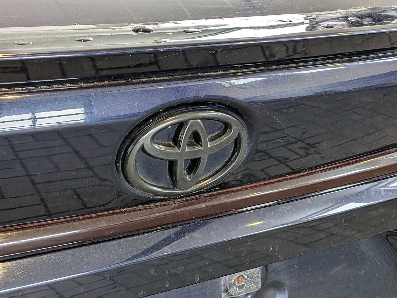 Used 2020 Toyota Corolla SE image 12