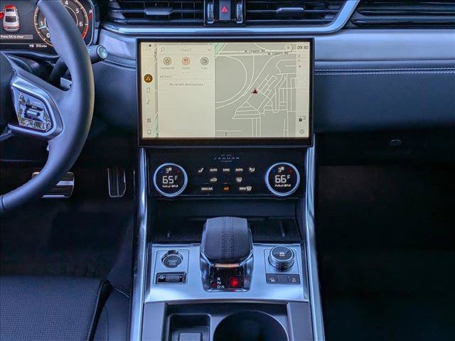 New 2024 Jaguar XF R-Dynamic SE AWD/4WD image 11