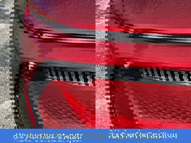 New 2025 Chevrolet Equinox EV LT image 10