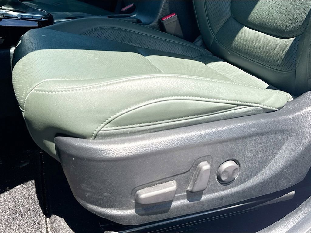 Certified 2024 Kia Seltos SX w/ SX Sunroof Package AWD/4WD image 20