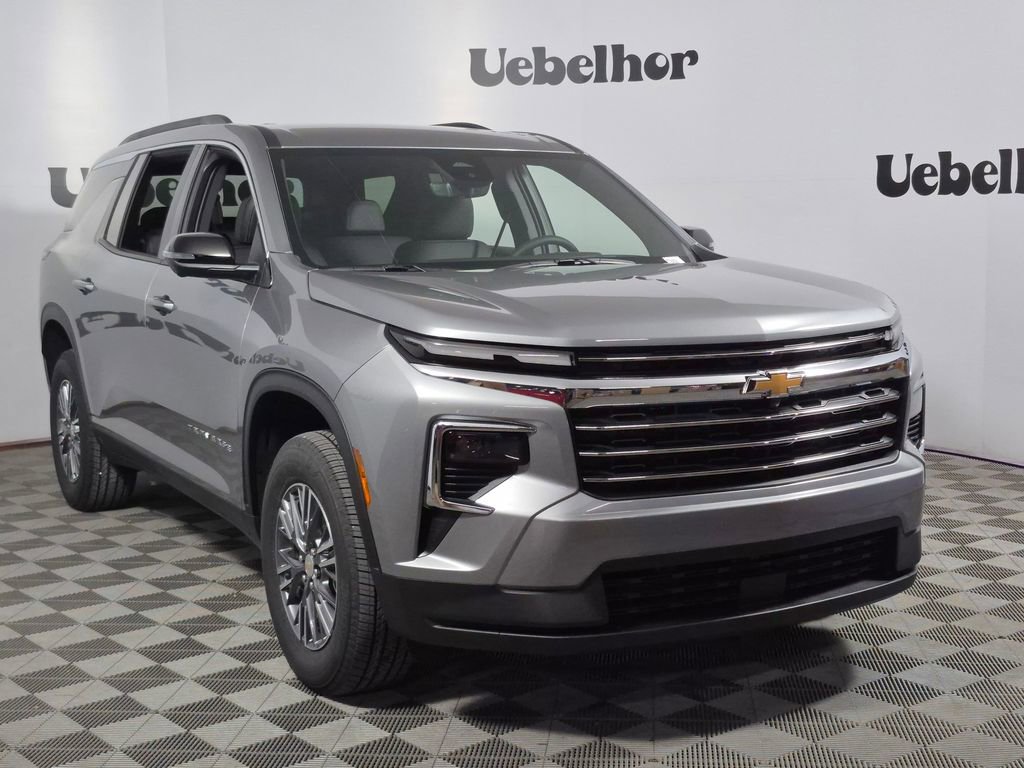 New 2026 Chevrolet Traverse LT