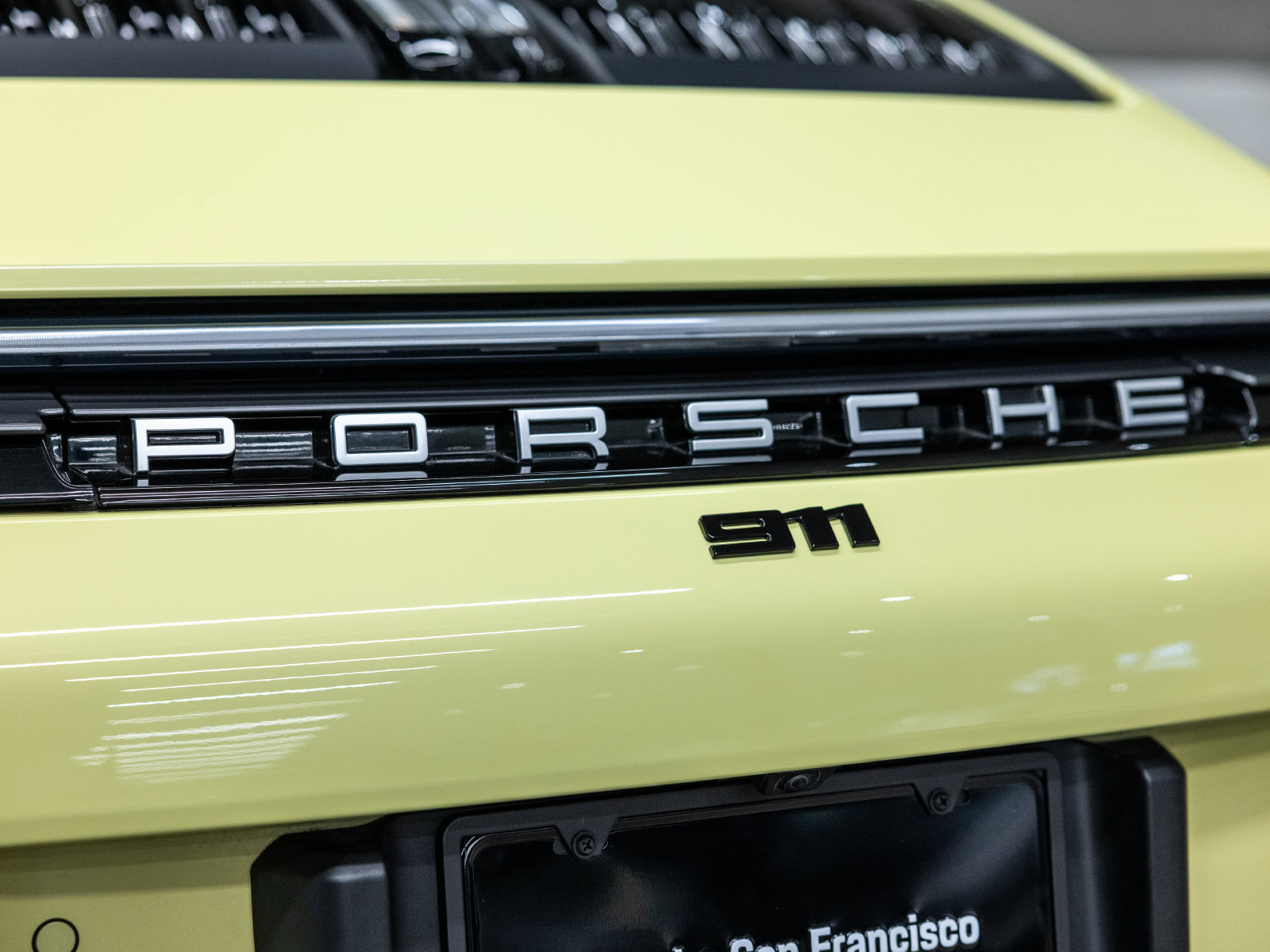 Certified 2025 Porsche 911 Carrera RWD image 22