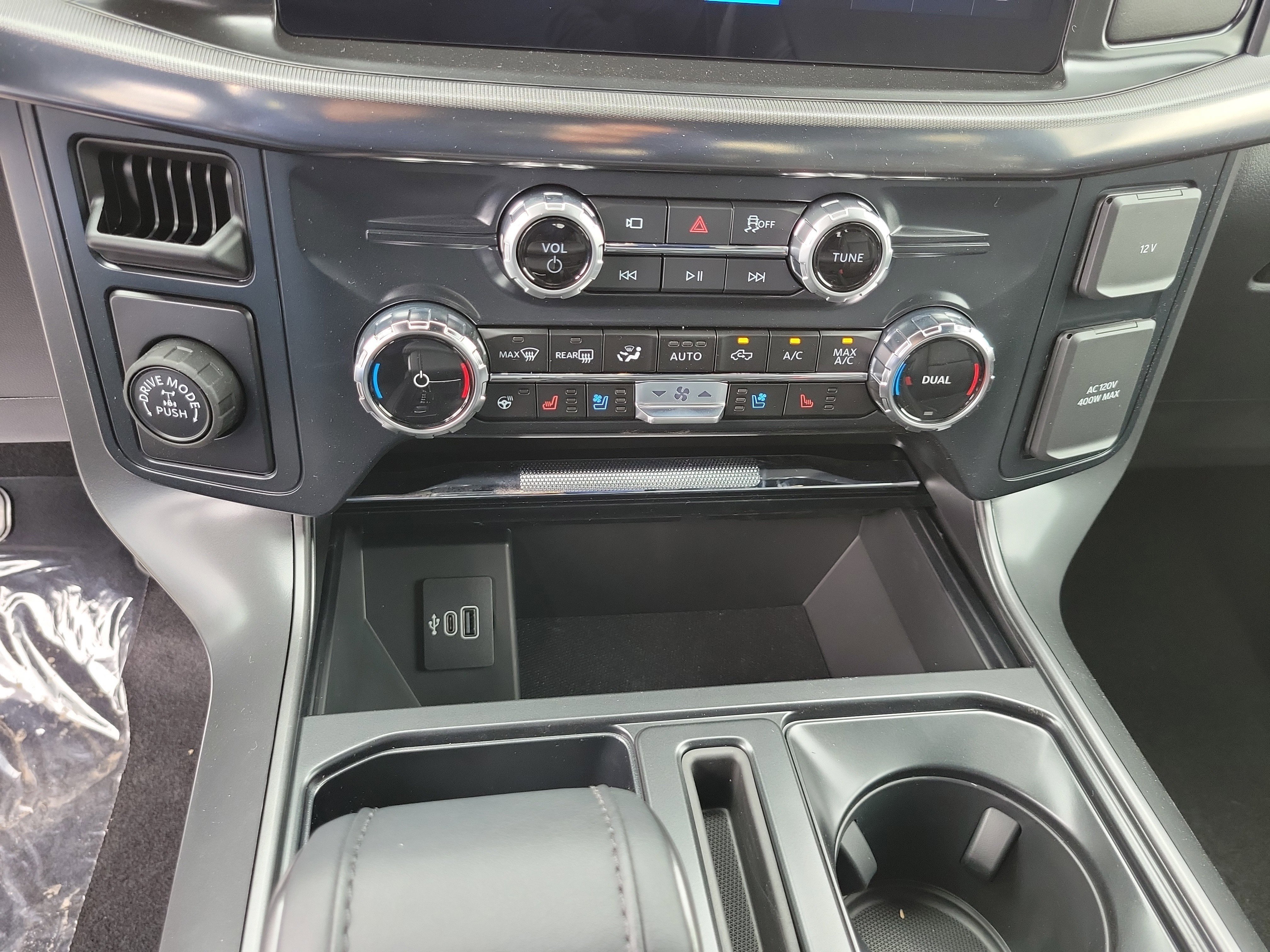 New 2026 Ford F150 Lariat RWD image 15