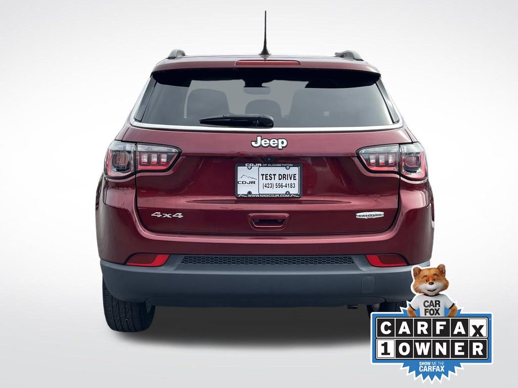 Used 2022 Jeep Compass Latitude image 4